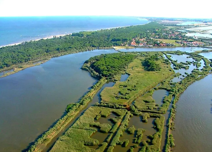 Lejlighed Bright Flat In Rosolina With Shared Pool