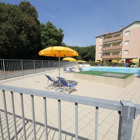 아파트 Bright Flat In Rosolina With Shared Pool 로솔리나 마레